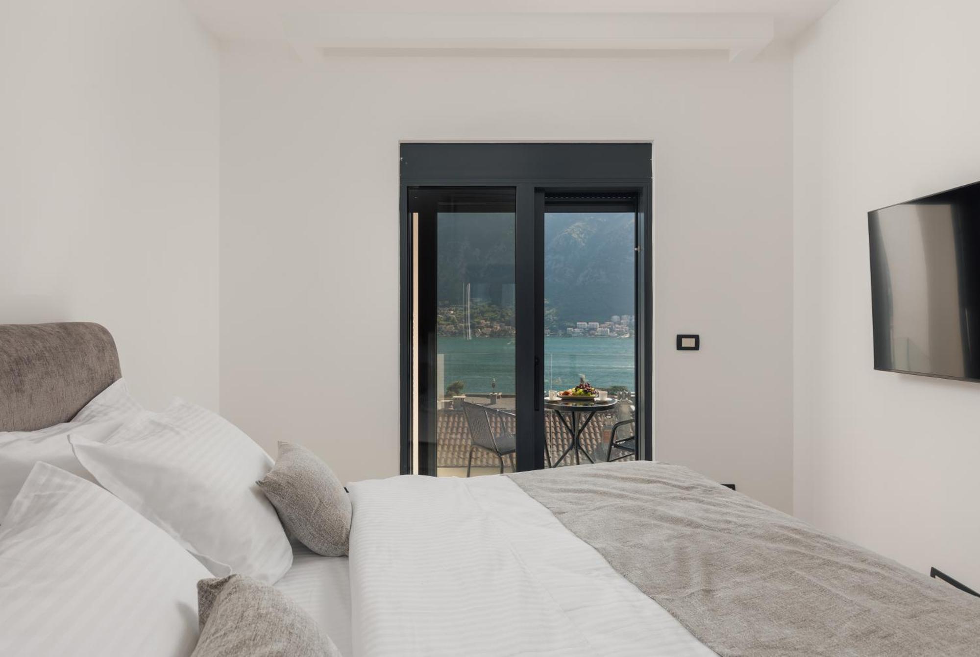 Berge Apartments Kotor Dış mekan fotoğraf